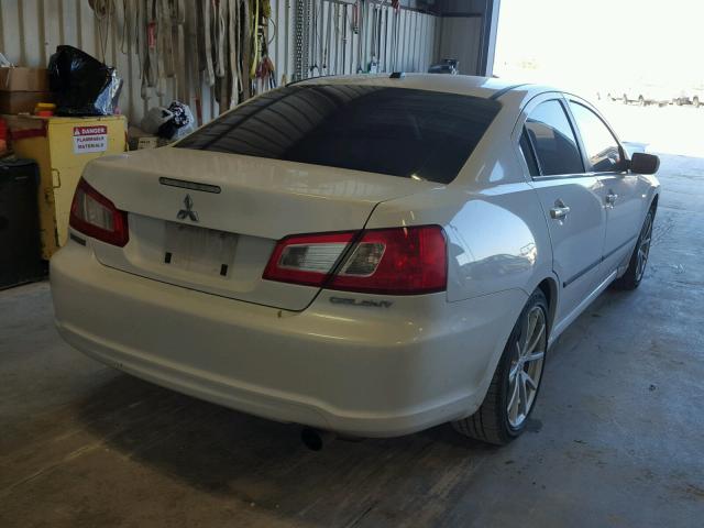 4A32B3FF7BE016103 - 2011 MITSUBISHI GALANT ES WHITE photo 4