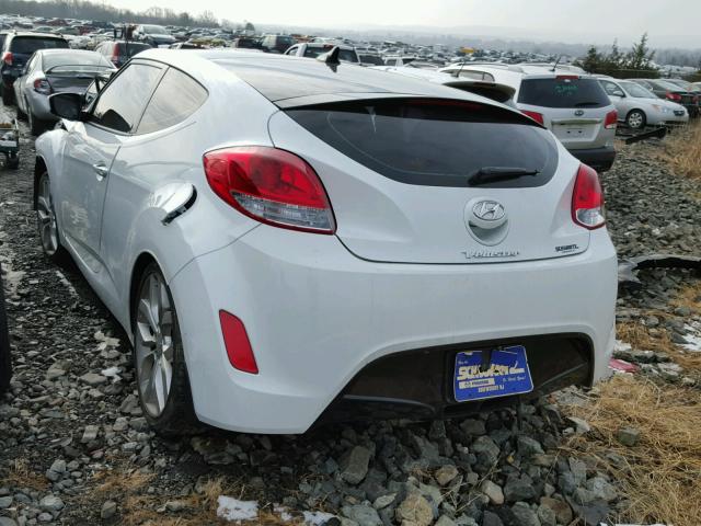 KMHTC6AD8DU097211 - 2013 HYUNDAI VELOSTER B WHITE photo 3