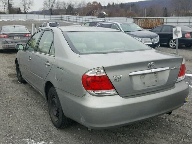 4T1BE30K55U587420 - 2005 TOYOTA CAMRY LE GRAY photo 3