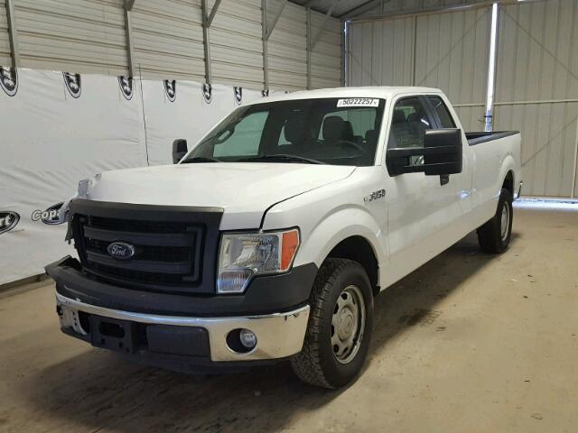 1FTVX1CF5DKF11530 - 2013 FORD F150 SUPER WHITE photo 2