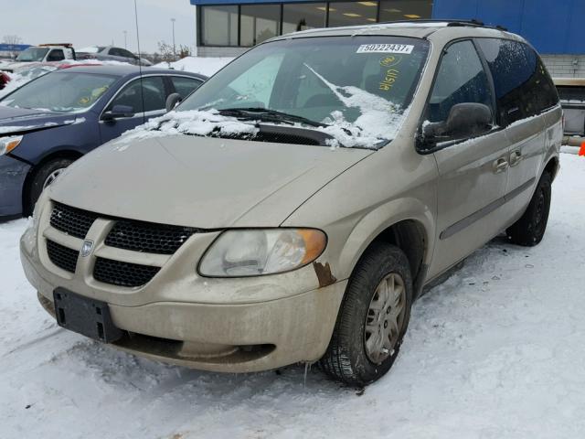 1B4GP45342B615689 - 2002 DODGE CARAVAN SP GOLD photo 2