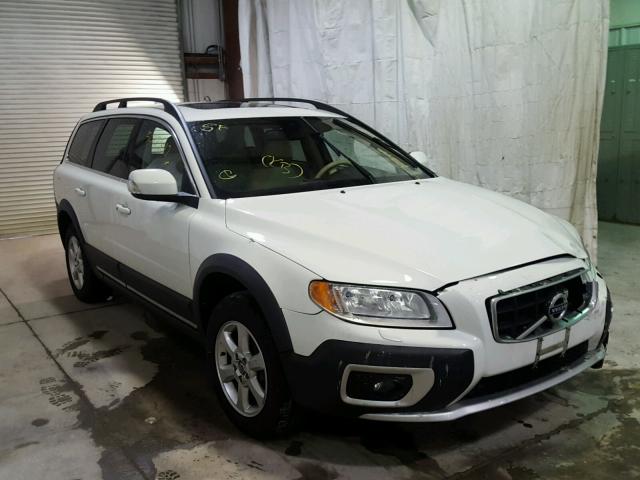 YV4960BZ4A1082261 - 2010 VOLVO XC70 3.2 WHITE photo 1