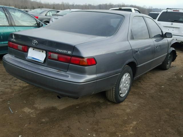 4T1BG22K0VU177500 - 1997 TOYOTA CAMRY CE GRAY photo 4