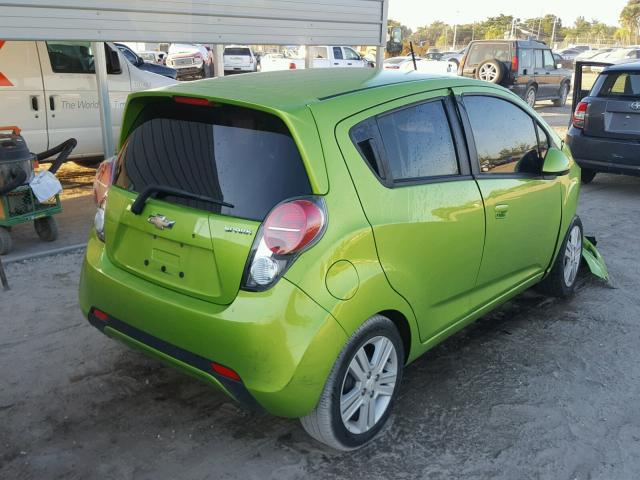 KL8CB6S97EC542006 - 2014 CHEVROLET SPARK LS GREEN photo 4