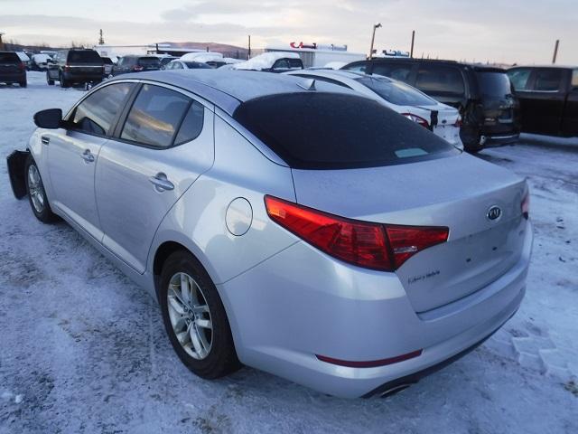 KNAGM4A76B5110141 - 2011 KIA OPTIMA LX SILVER photo 3