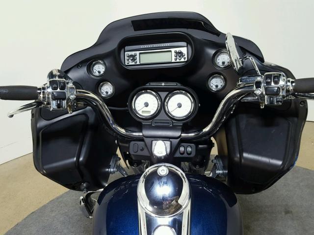 1HD1KHM16CB615627 - 2012 HARLEY-DAVIDSON FLTRX ROAD BLUE photo 16