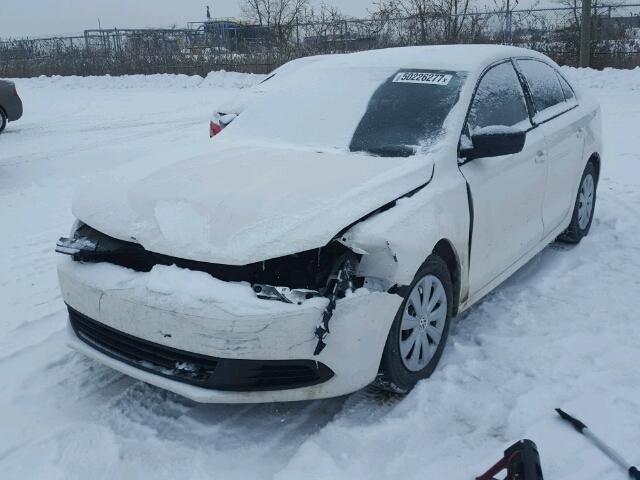 3VW1K7AJ5CM364704 - 2012 VOLKSWAGEN JETTA BASE WHITE photo 2