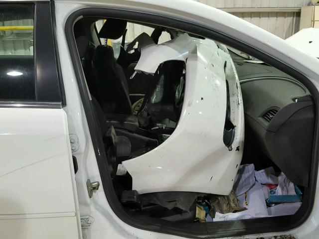 1G1ZC5E19BF219576 - 2011 CHEVROLET MALIBU 1LT WHITE photo 5