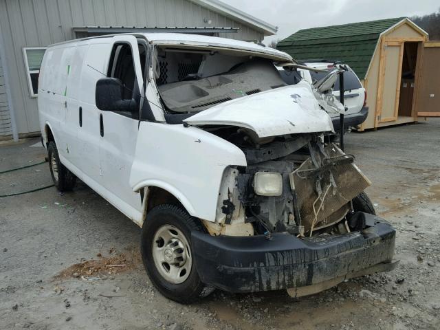 1GCWGGFF4F1277814 - 2015 CHEVROLET EXPRESS G2 WHITE photo 1