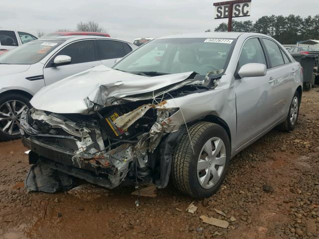 4T4BE46K89R069200 - 2009 TOYOTA CAMRY BASE SILVER photo 2