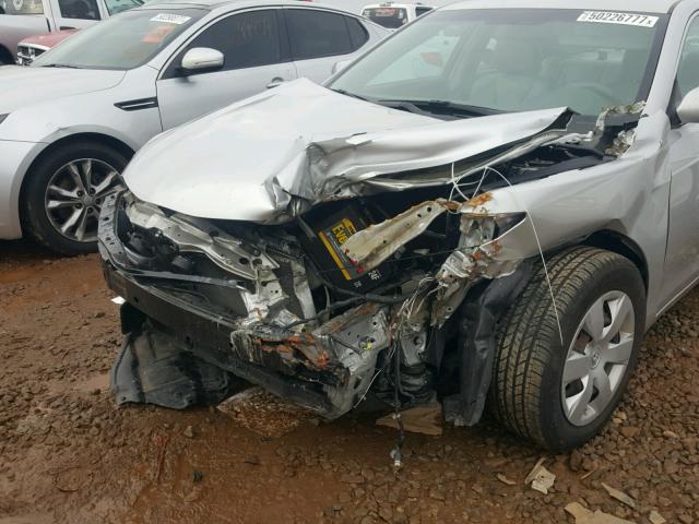 4T4BE46K89R069200 - 2009 TOYOTA CAMRY BASE SILVER photo 9