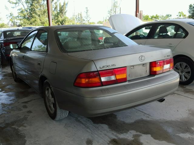 JT8BF22G4V0078395 - 1997 LEXUS ES 300 GRAY photo 3