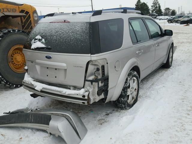 1FMDK06157GA40244 - 2007 FORD FREESTYLE SILVER photo 4