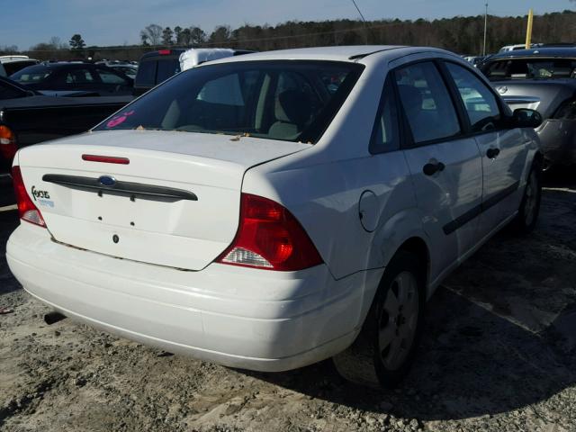 1FAFP33P21W138949 - 2001 FORD FOCUS LX WHITE photo 4