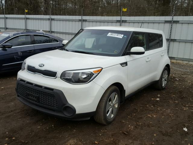 KNDJN2A28E7083337 - 2014 KIA SOUL WHITE photo 2