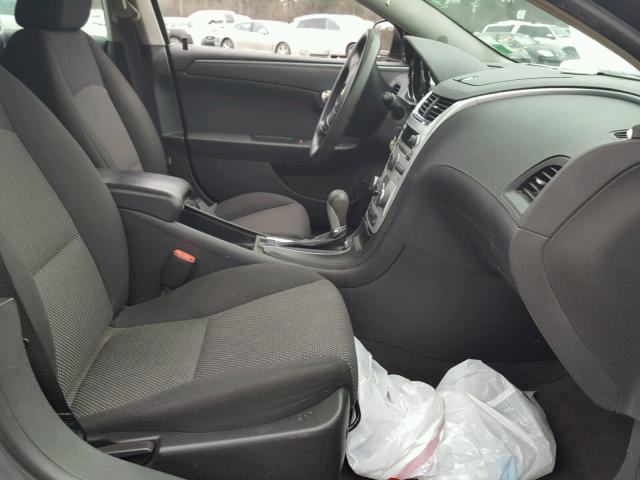 1G1ZH57B594206255 - 2009 CHEVROLET MALIBU 1LT ნაცრისფერი ფოტო 5