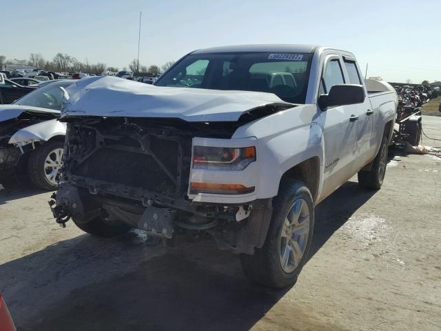 1GCVKPEC2GZ206678 - 2016 CHEVROLET SILVERADO WHITE photo 2