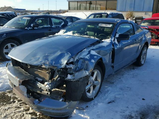 1ZVFT82H475228211 - 2007 FORD MUSTANG GT BLUE photo 2