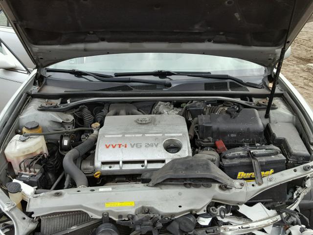 4T1BF30K76U627074 - 2006 TOYOTA CAMRY LE ვერცხლისფერი ფოტო 7