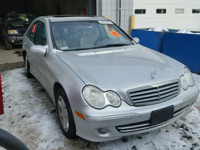 WDBRF81J25F618161 - 2005 MERCEDES-BENZ C 240 4MAT SILVER photo 1