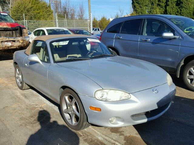 JM1NB353220229724 - 2002 MAZDA MX-5 MIATA SILVER photo 1