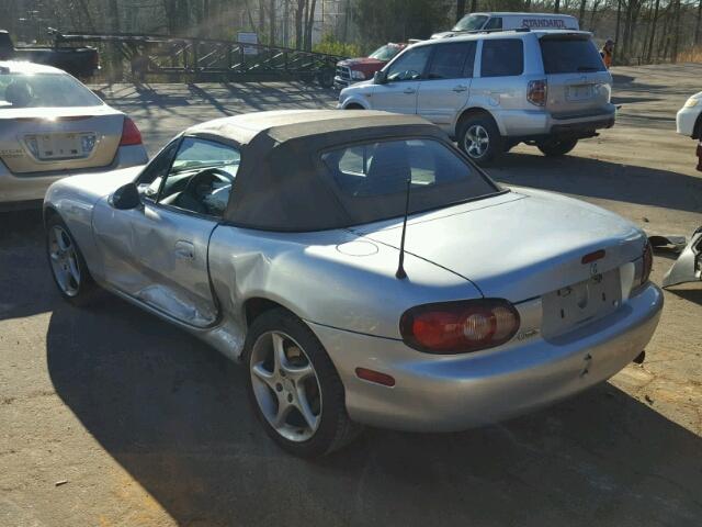 JM1NB353220229724 - 2002 MAZDA MX-5 MIATA SILVER photo 3