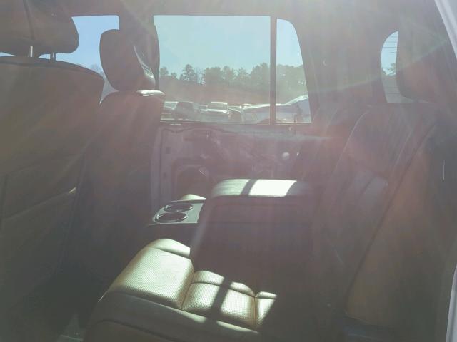 5LMJJ3J54BEJ08004 - 2011 LINCOLN NAVIGATOR 白色 照片 6