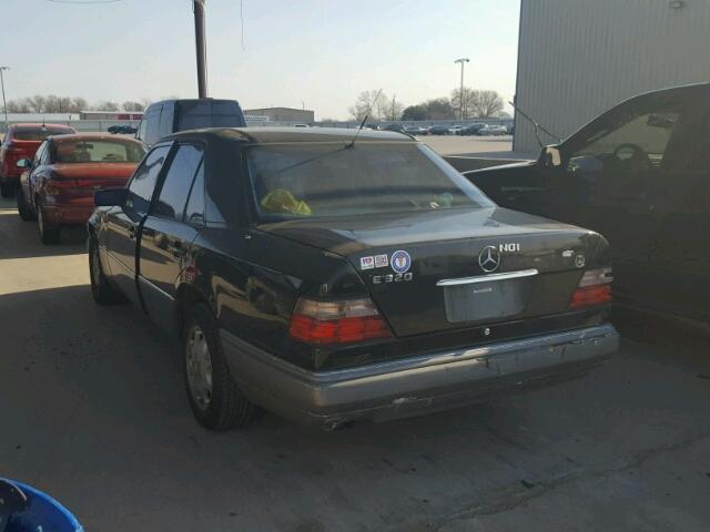 WDBEA32E3SC212890 - 1995 MERCEDES-BENZ E 320 BASE BLACK photo 3