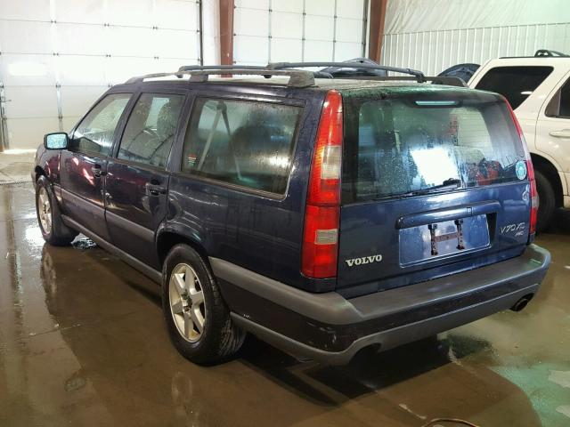 YV1LZ5648W2480841 - 1998 VOLVO V70 XC BLUE photo 3