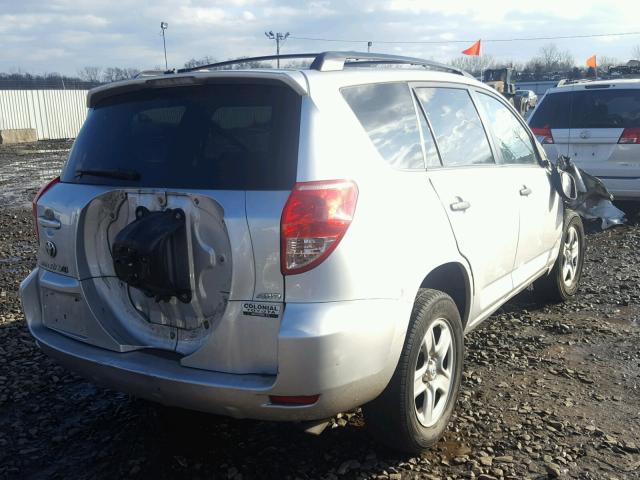 JTMBD33V176031187 - 2007 TOYOTA RAV4 SILVER photo 4