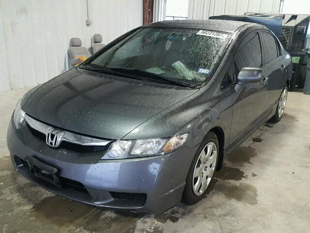 2HGFA1F53AH553529 - 2010 HONDA CIVIC LX GRAY photo 2