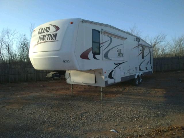 47CFCGU286C652652 - 2006 GRAN 5TH WHEEL TWO TONE photo 2