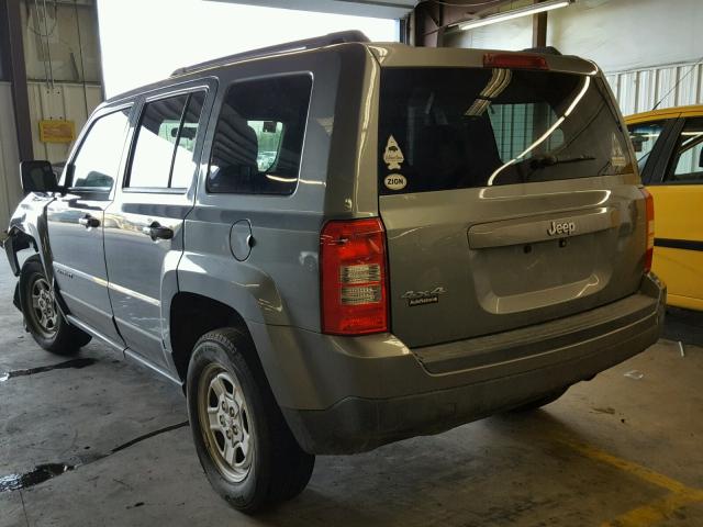 1C4NJRBB4DD101627 - 2013 JEEP PATRIOT SP SILVER photo 3