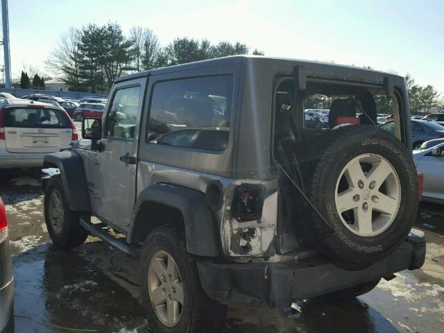 1C4AJWAG9DL637053 - 2013 JEEP WRANGLER S SILVER photo 3