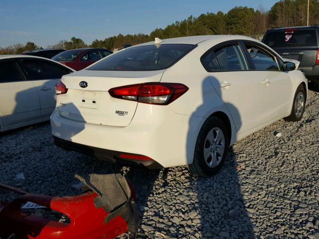 3KPFK4A70HE017178 - 2017 KIA FORTE LX GRAY photo 4