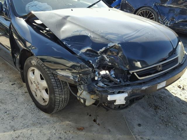 1HGCE6679VA019106 - 1997 HONDA ACCORD EX GREEN photo 9