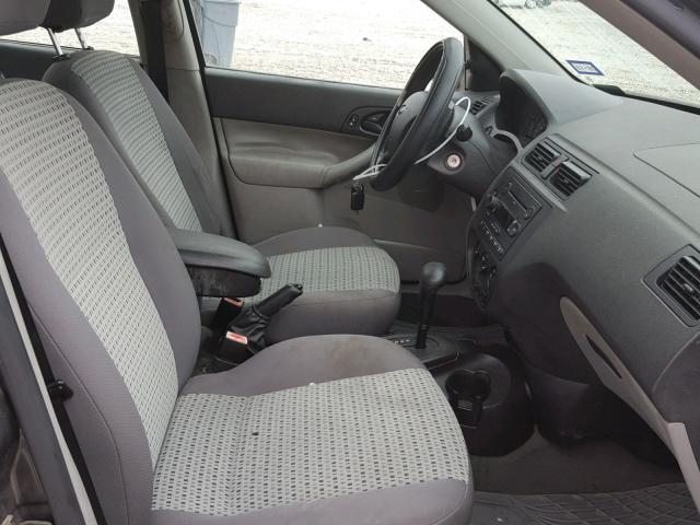 1FAFP34N87W138704 - 2007 FORD FOCUS ZX4 GRAY photo 5