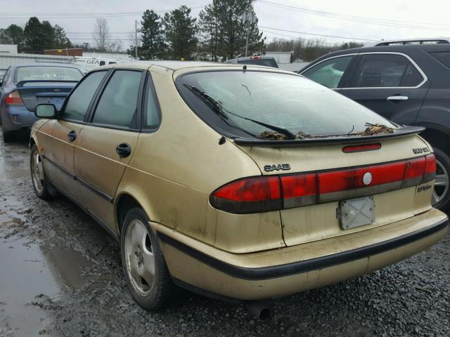 YS3DF55N8W2005695 - 1998 SAAB 900 SE TUR GOLD photo 3