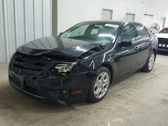 3FAHP0HA1AR191205 - 2010 FORD FUSION SE BLACK photo 2