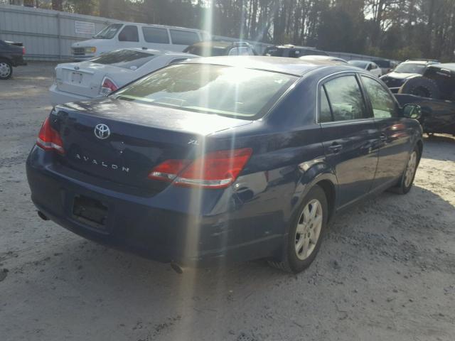 4T1BK36BX7U169468 - 2007 TOYOTA AVALON XL BLUE photo 4