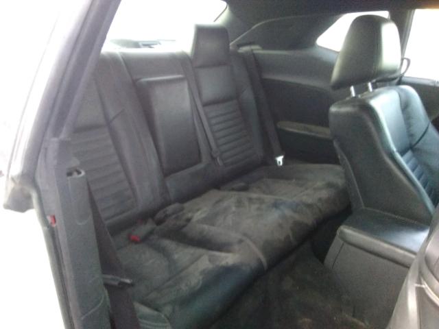 2B3CJ4DG1BH516862 - 2011 DODGE CHALLENGER WHITE photo 6