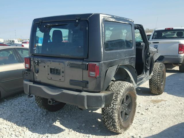 1C4AJWAG6HL543749 - 2017 JEEP WRANGLER S GRAY photo 4