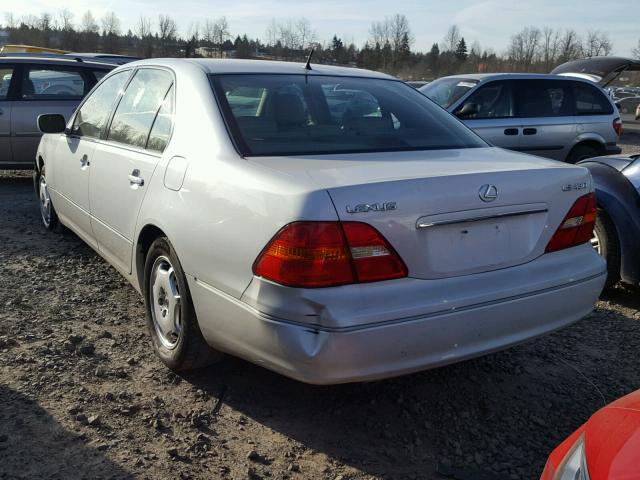 JTHBN30F920075510 - 2002 LEXUS LS 430 WHITE photo 3