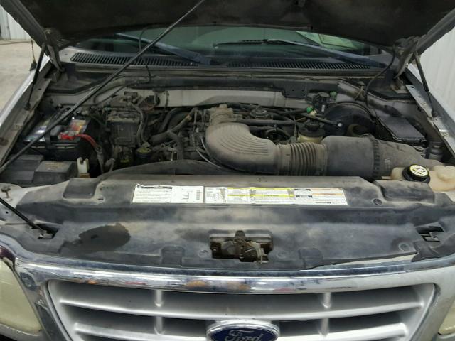 1FTRX17L0YNC09360 - 2000 FORD F150 SILVER photo 7