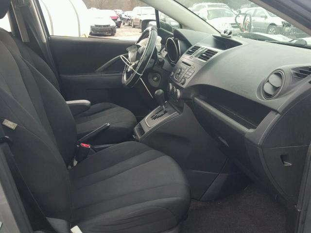 JM1CW2BL6D0155138 - 2013 MAZDA 5 SILVER photo 5