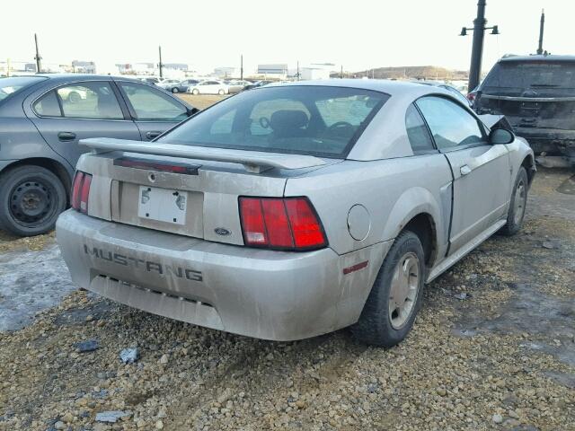 1FAFP40471F109432 - 2001 FORD MUSTANG SILVER photo 4