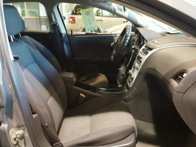1G1ZH57B69F215518 - 2009 CHEVROLET MALIBU 1LT 灰色 照片 5
