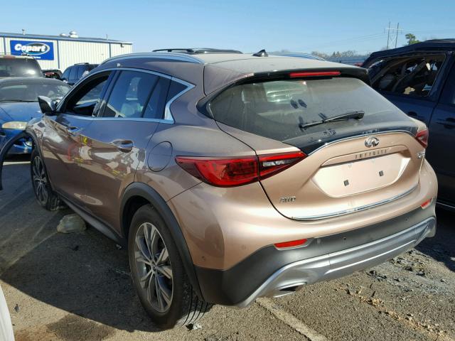 SJKCH5CR6HA019099 - 2017 INFINITI QX30 BASE PINK photo 3