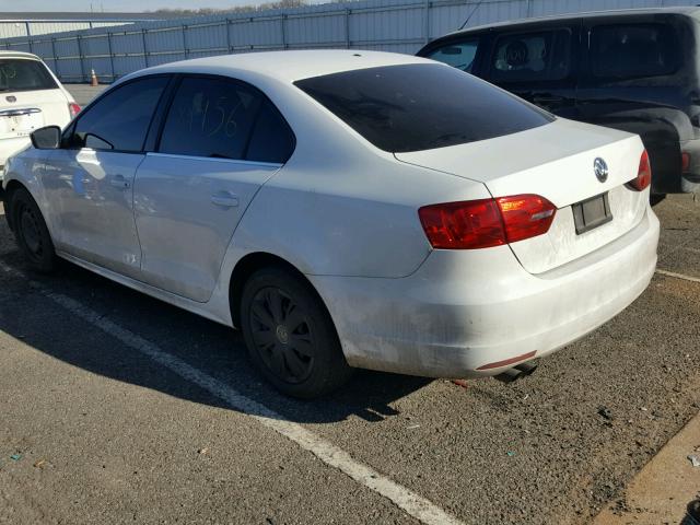 3VW1K7AJ7DM211324 - 2013 VOLKSWAGEN JETTA BASE WHITE photo 3