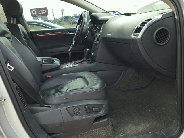 WA1BY74L37D093527 - 2007 AUDI Q7 3.6 QUA SILVER photo 5